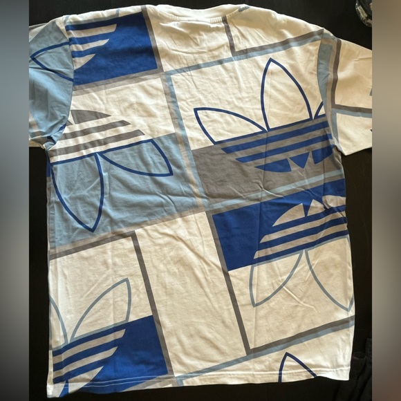 Adidas 2 Youth T-Shirts White with Blue/Grey and Black with Bright Green Symbol - Picture 6 of 13